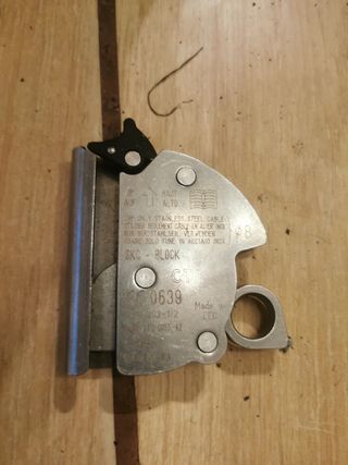 Bloque anticaídas SKC - 0639