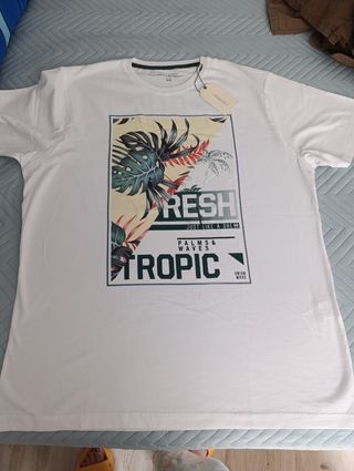 Camisetas manga corta.