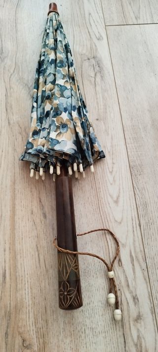 Sombrilla vintage floral