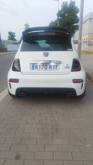 Faros LED Abarth 595