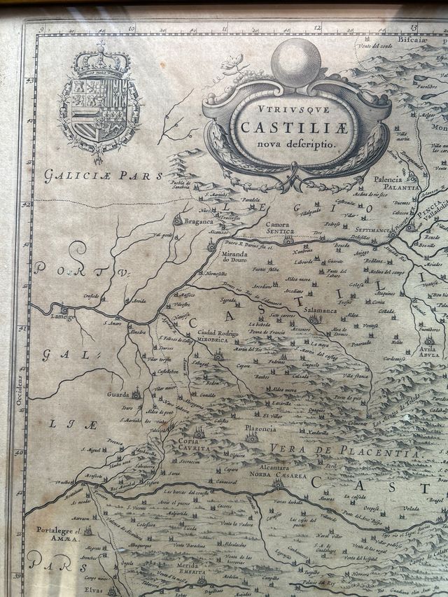 Mapa antiguo Castilla - marco dorado