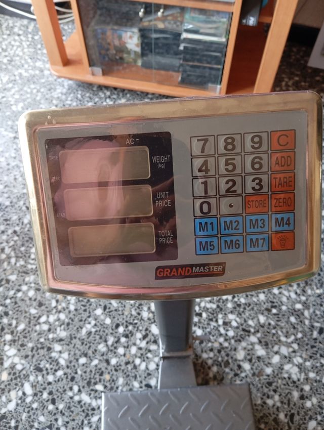 Báscula electrónica Grand Master