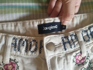 Shorts Desigual beige - Talla S