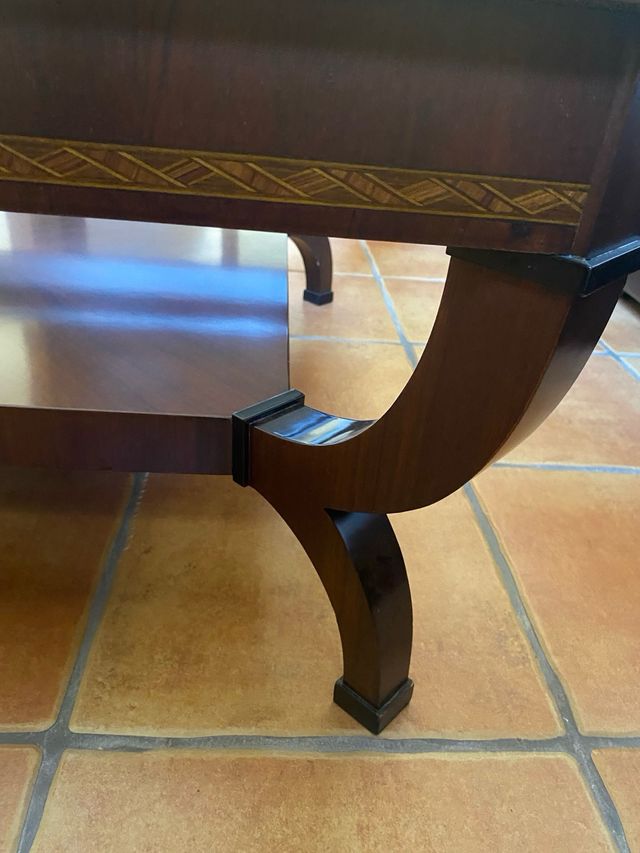 Mesa centro cristal y marqueteria