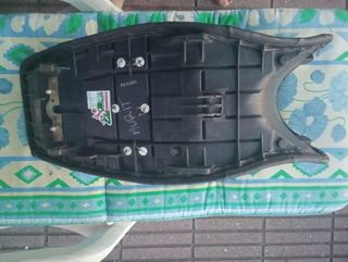 Asiento Murit para Kawasaki ZZR 1100