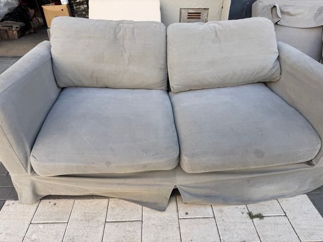 Sofá cama beige y gris