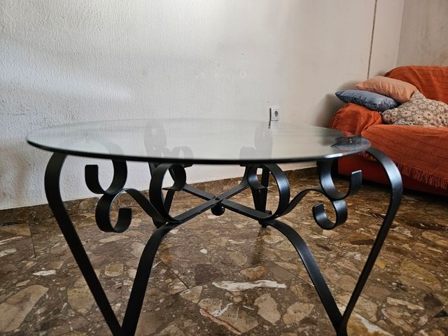 MESA DE CRISTAL REDONDA DE COLOR NEGRO