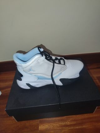 Jordan Max Aura 4 (GS)