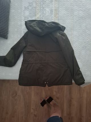 Cazadora Zara verde oliva talla S