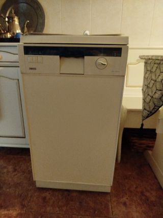 Lavavajillas Zanussi 45cm