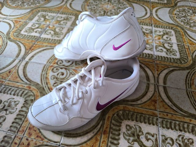 Zapatillas Nike blancas