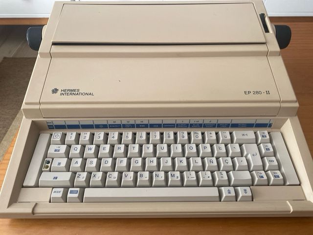 Máquina escribir Hermes EP 280-11