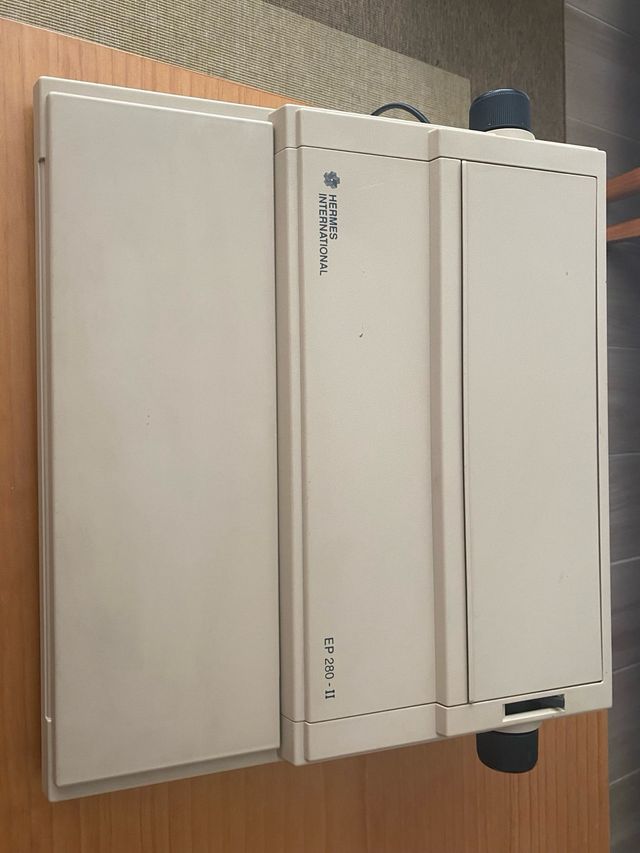 Máquina escribir Hermes EP 280-11