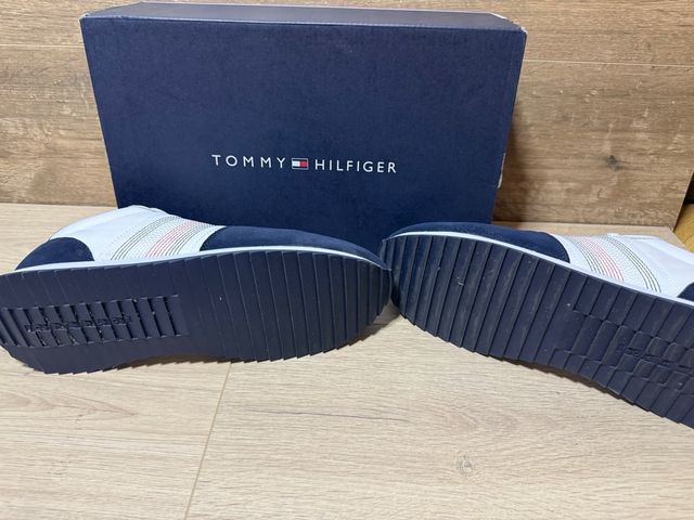 Zapatillas Tommy Hilfiger talla 44