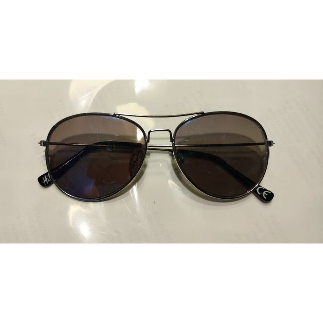 3 Gafas sol - varios estilos