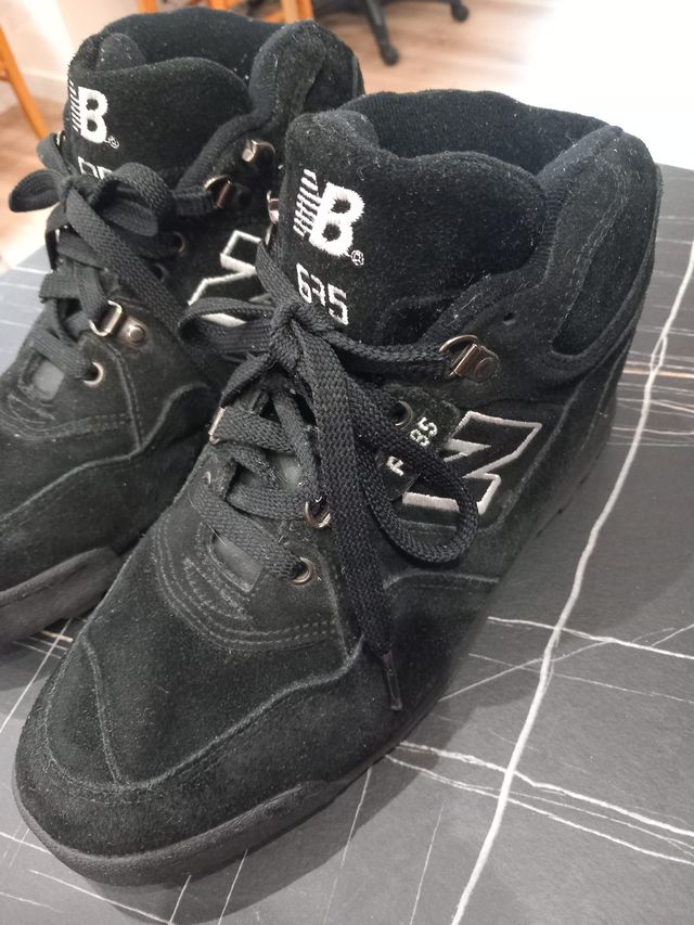 New Balance 635 - Botas Negras