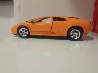 Lamborghini Murciélago 1:24