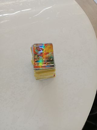 Caja metálica Pokémon - cartas