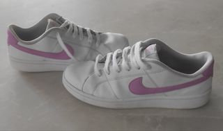 Zapatillas Nike blancas y rosas, talla 40