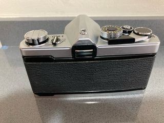 Olympus OM-1: Cámara analógica