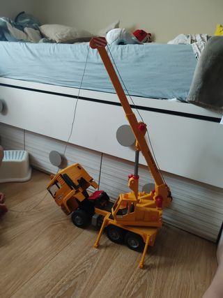 Camión grúa MAN Bruder