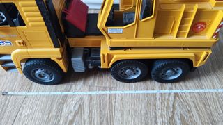 Camión grúa MAN Bruder