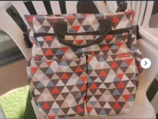 Mclaren Quest + bolso skip hop