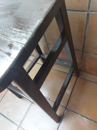 Mesa alta antigua madera marrón