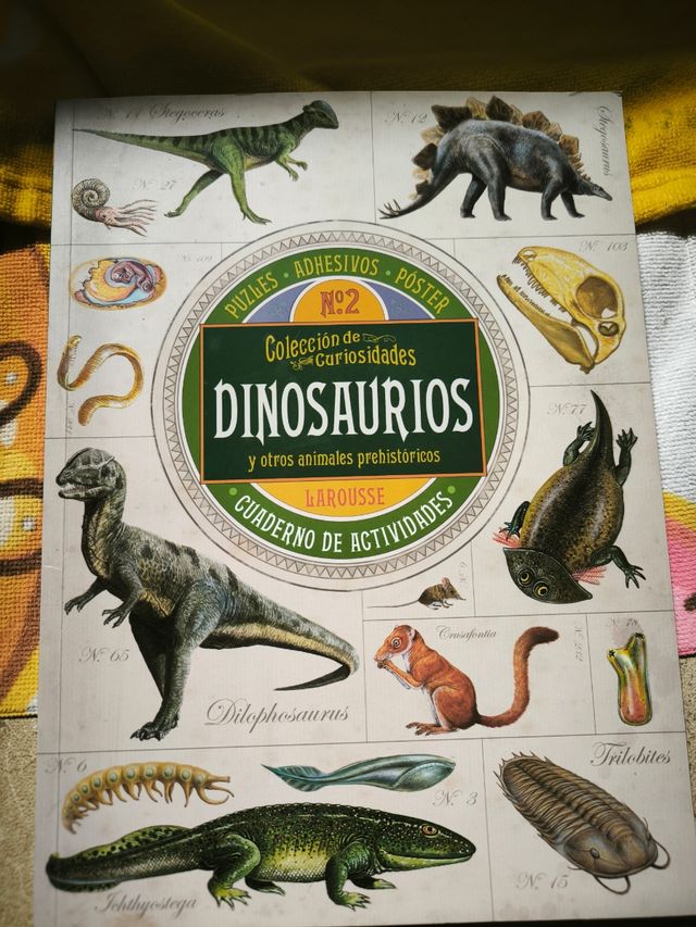Colección de curiosidades. Dinosaurios