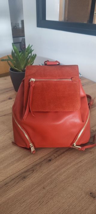 Mochila Zara mujer terracota 