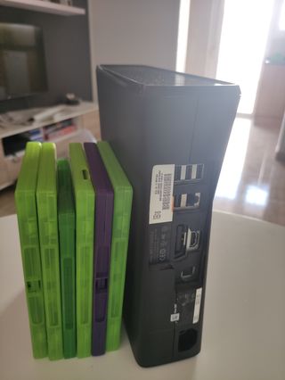 Xbox 360 negra + juegos