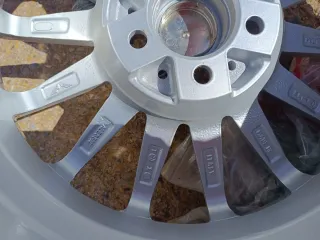 Llanta Alessio de 19" pulgadas nueva