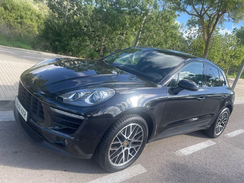 Porsche Macan 2018 - foto 1