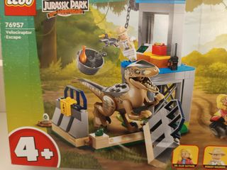 Lego Jurassic Park 76957 Velociraptor Escape
