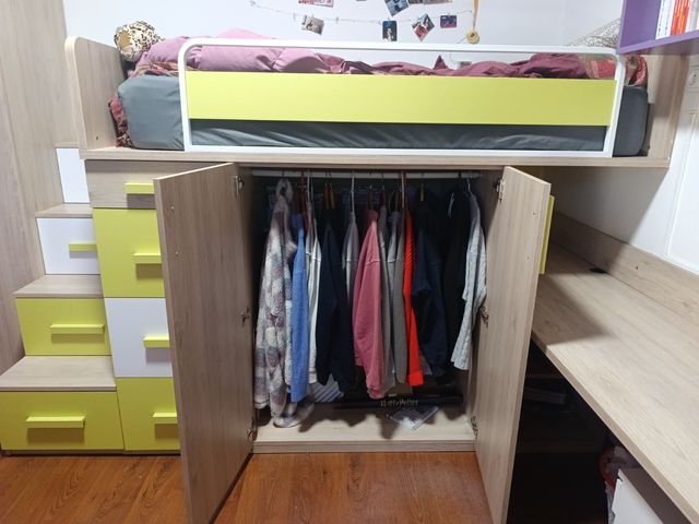 Litera juvenil con armaris i cajonera