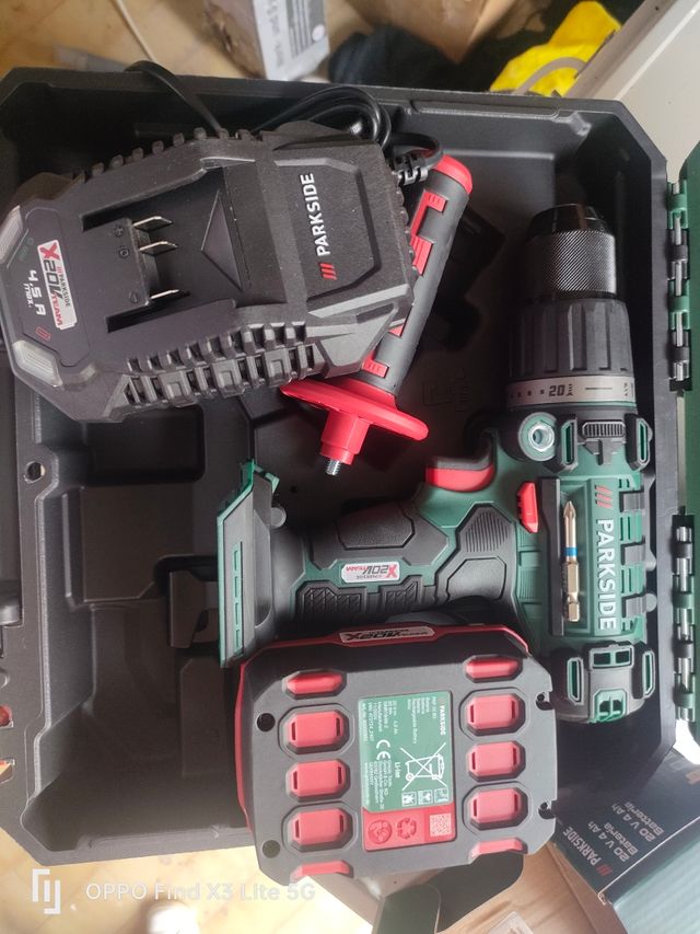 Trapano avvitatore Parkside 20V 2ah