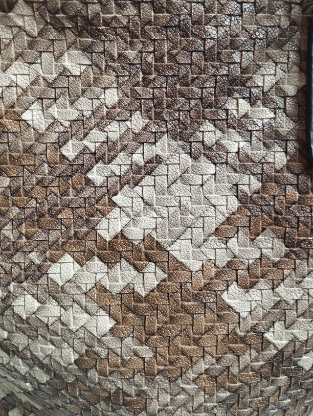 Borsa intrecciata beige e marrone in vera pelle