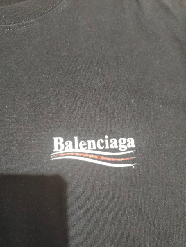 Camiseta Balenciaga Negra