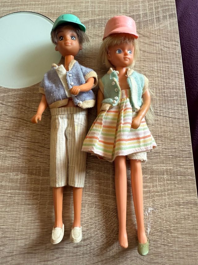 Muñecas Chabel y Dany Supervan