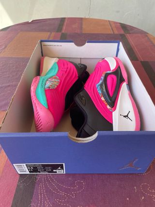 Zapatillas Jordan Luka 3 - Rosa y Negro