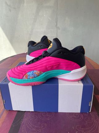 Zapatillas Jordan Luka 3 - Rosa y Negro