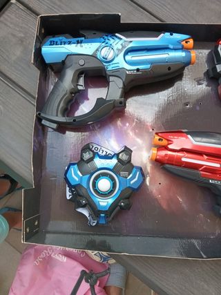 Pistolas láser infrarrojas 4uds