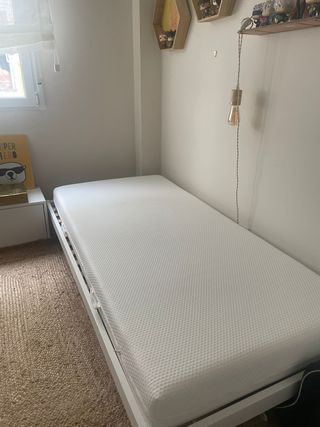 Cama individual blanca completa 