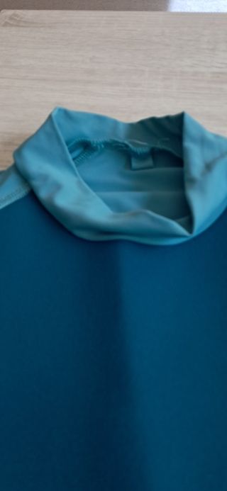 camiseta neopreno surf manga corta