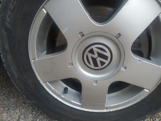 Llantas VW Golf IV 15" con neumáticos