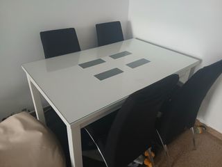 Mesa cristal sillas Extensible entienda mesa450€
