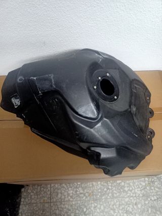 Depósito gasolina Aprilia Shiver 900