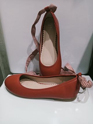 Manoletinas SIN ESTRENAR