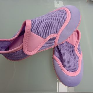 Sapatilhas de água - Tamanho 28