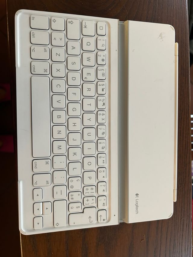 Tastiera Logitech Slim - Argento